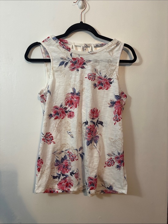 Maurices Tops - Maurices White Tank Top with Pink Floral Print